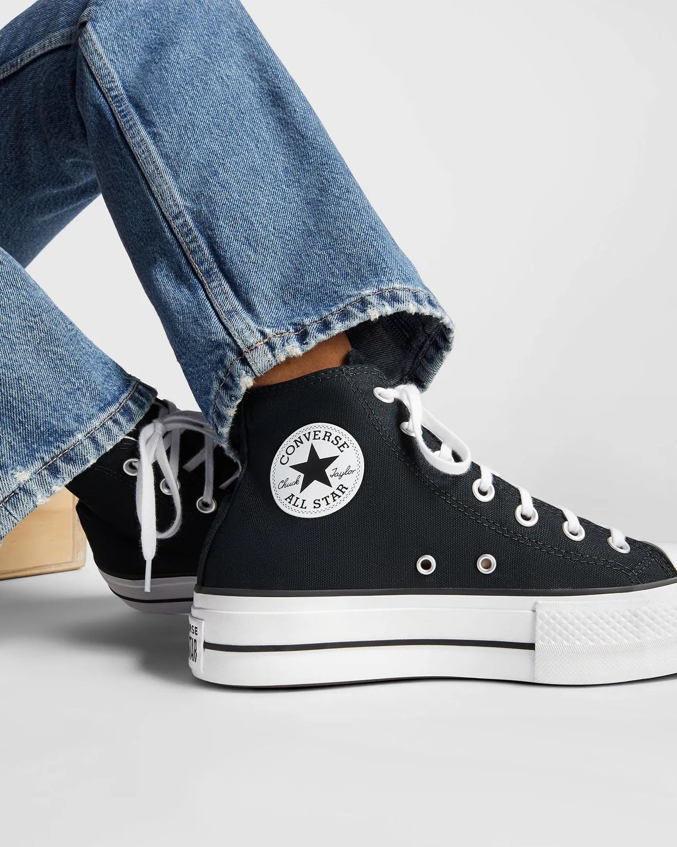 CONVERSE Womens Converse Chuck Taylor All Star Canvas Lift High Top Lotsa Shoes