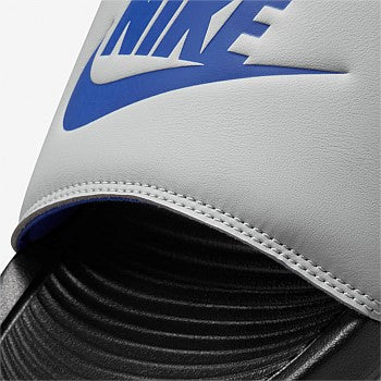 NIKE VICTORI ONE SLIDE - SMOKE GREY/GAME ROYAL/BLACK