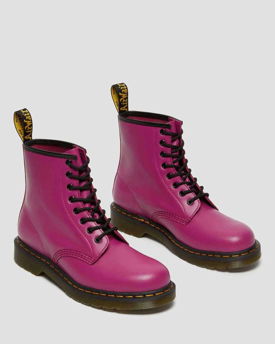 DR MARTENS 1460 SMOOTH LEATHER LACE UP - FUCHSIA SMOOTH LEATHER